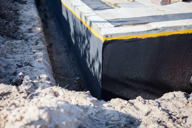 Professional Foundation Crack Repair technician working in Climax, MI